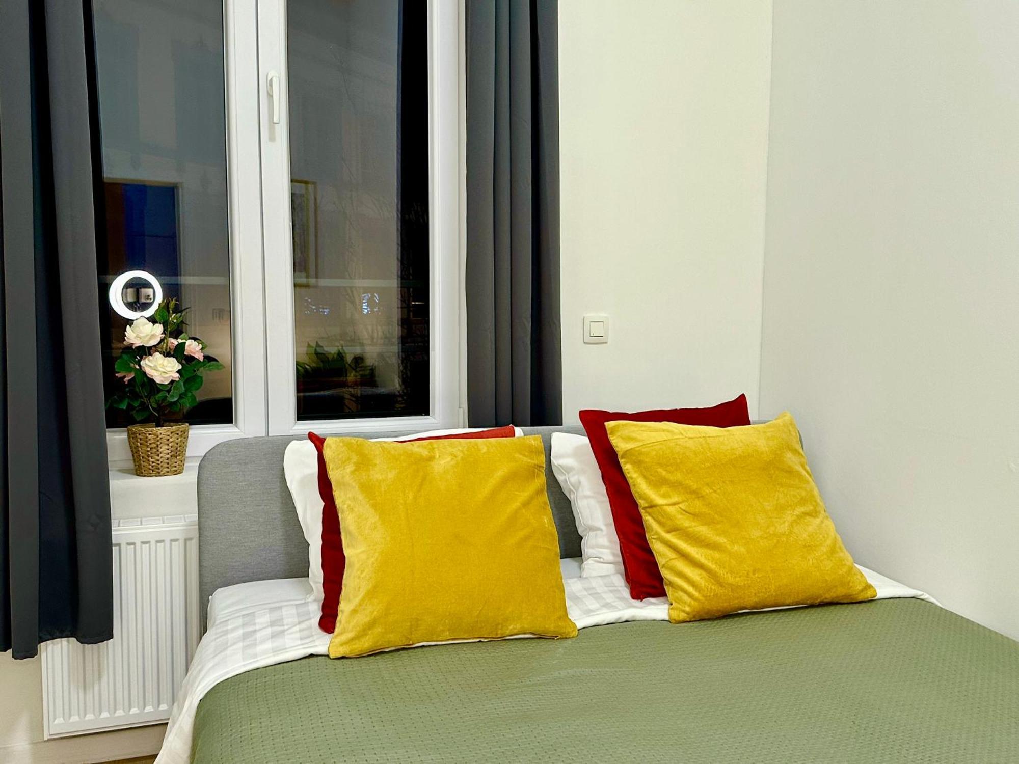 Luxury Suites Mons By Rikas Hotels Exteriér fotografie