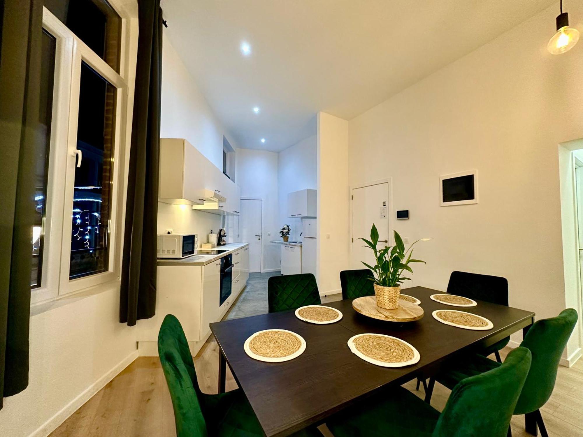 Luxury Suites Mons By Rikas Hotels Exteriér fotografie